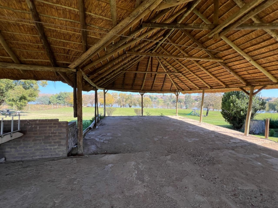 2 Bedroom Property for Sale in Deneysville Free State